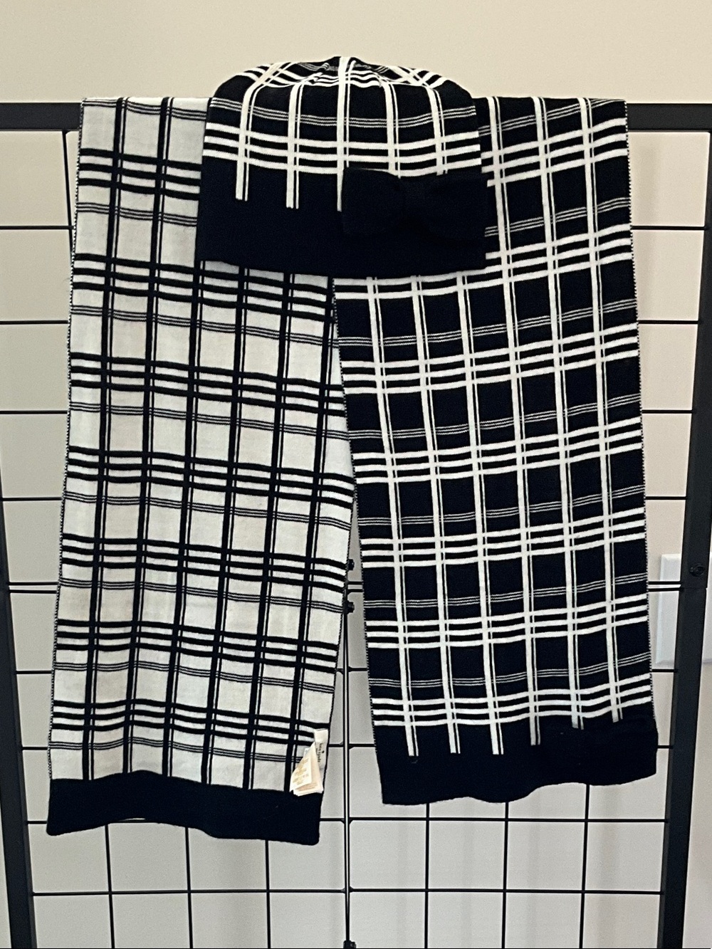 kate spade Black and White Plaid Scarf & Beanie Set